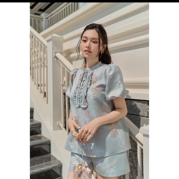 Set clothes - Picture 2 of 4